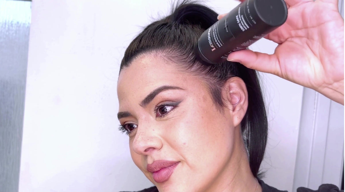 Załaduj film: How to Use Lemooree Hair Building Fibers